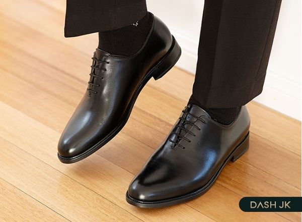 Giày Oxford Wholecut