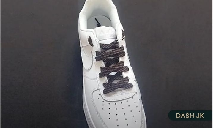 Thắt kiểu vắt chéo biến tấu