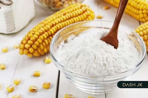 Giặt giày da bằng bột ngô