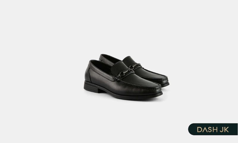 Dash JK là một trong số các địa chỉ online uy tín cung cấp giày Loafer nam đẹp giá phải chăng
