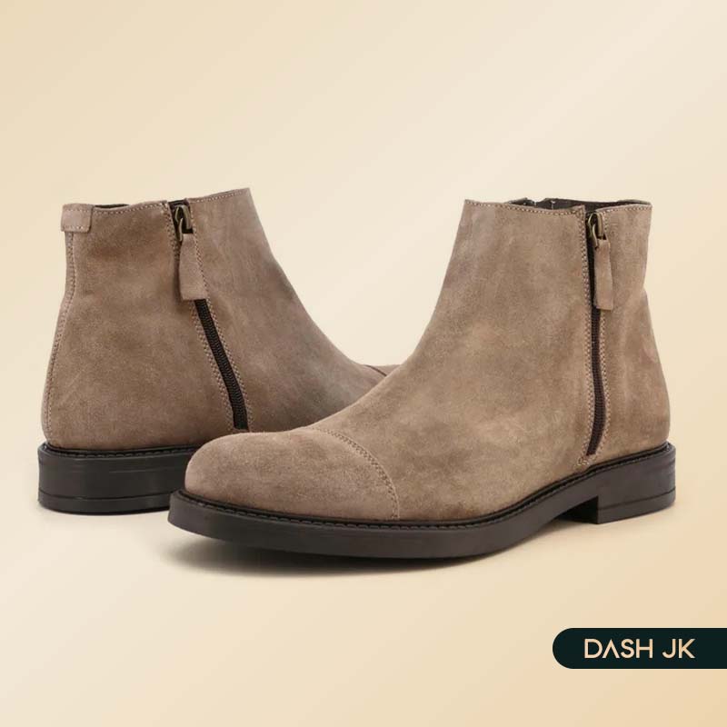 Boots da lộn mềm mại, dễ bị bám bẩn