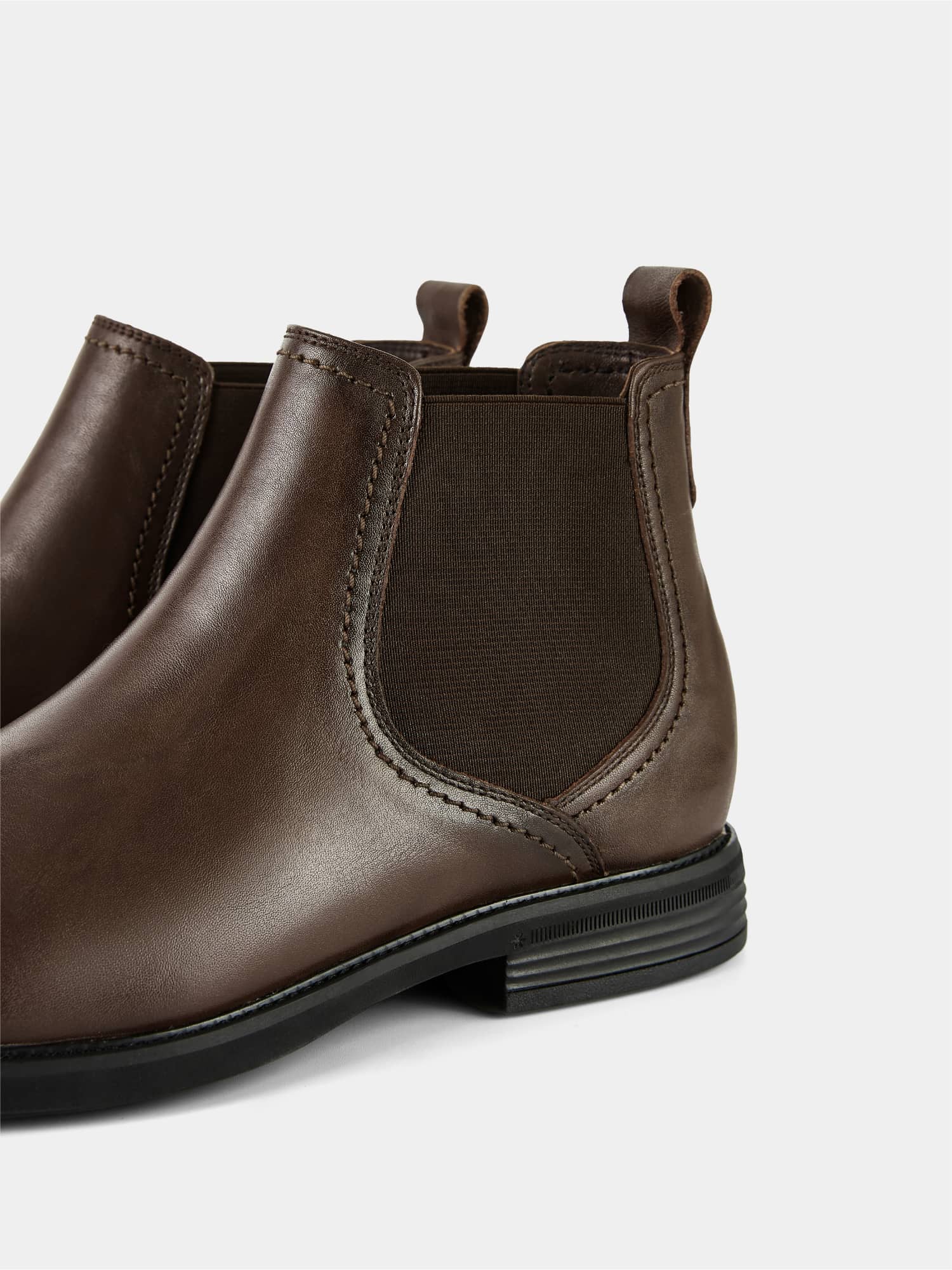 Giày Boots nam MATURE Chelsea Boots - Nâu