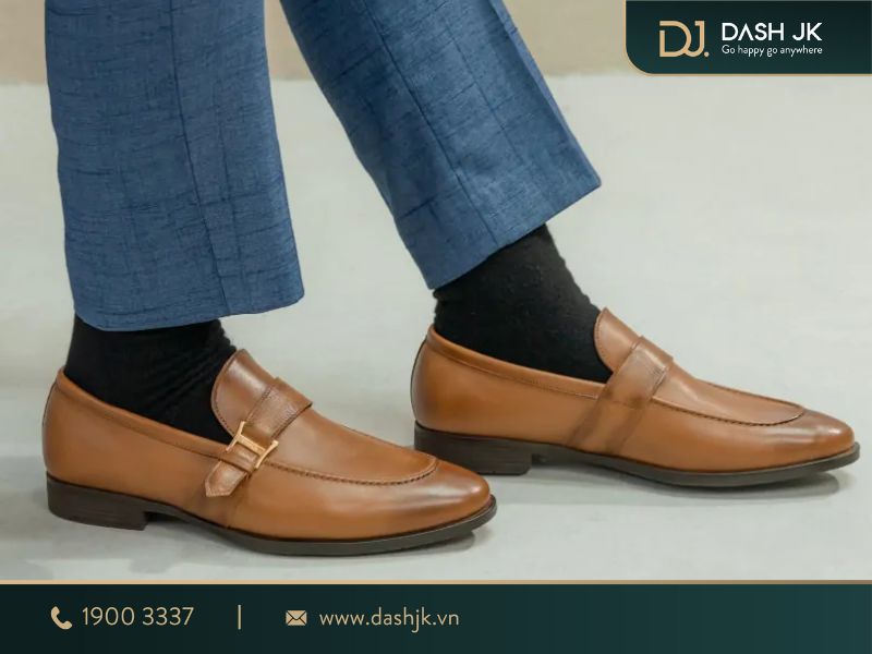 10+ mẫu giày đi làm nam công sở trẻ trung, sang trọng và lịch lãm