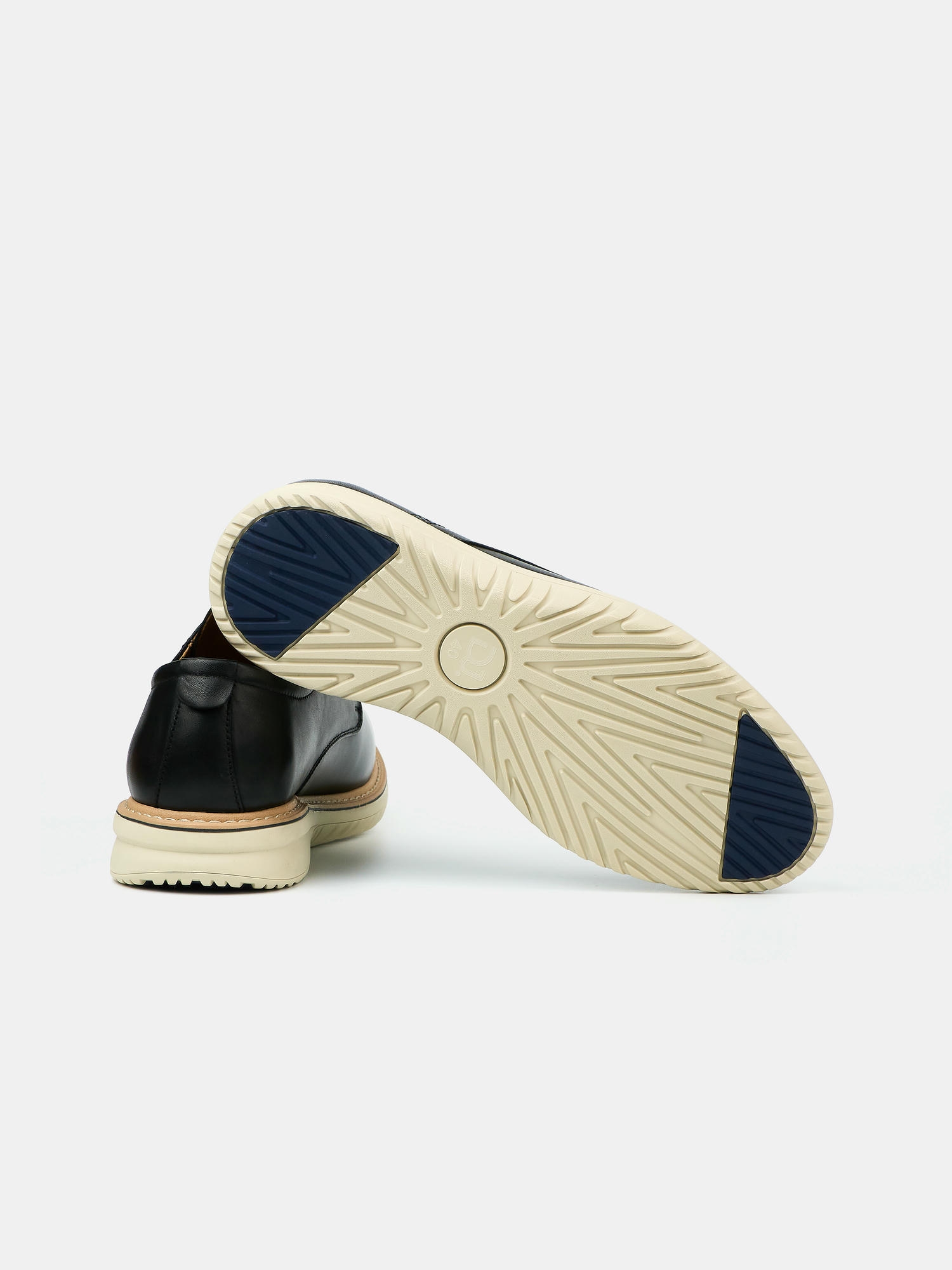 DYNAMIC_SNEAKER_2025_DEN_3