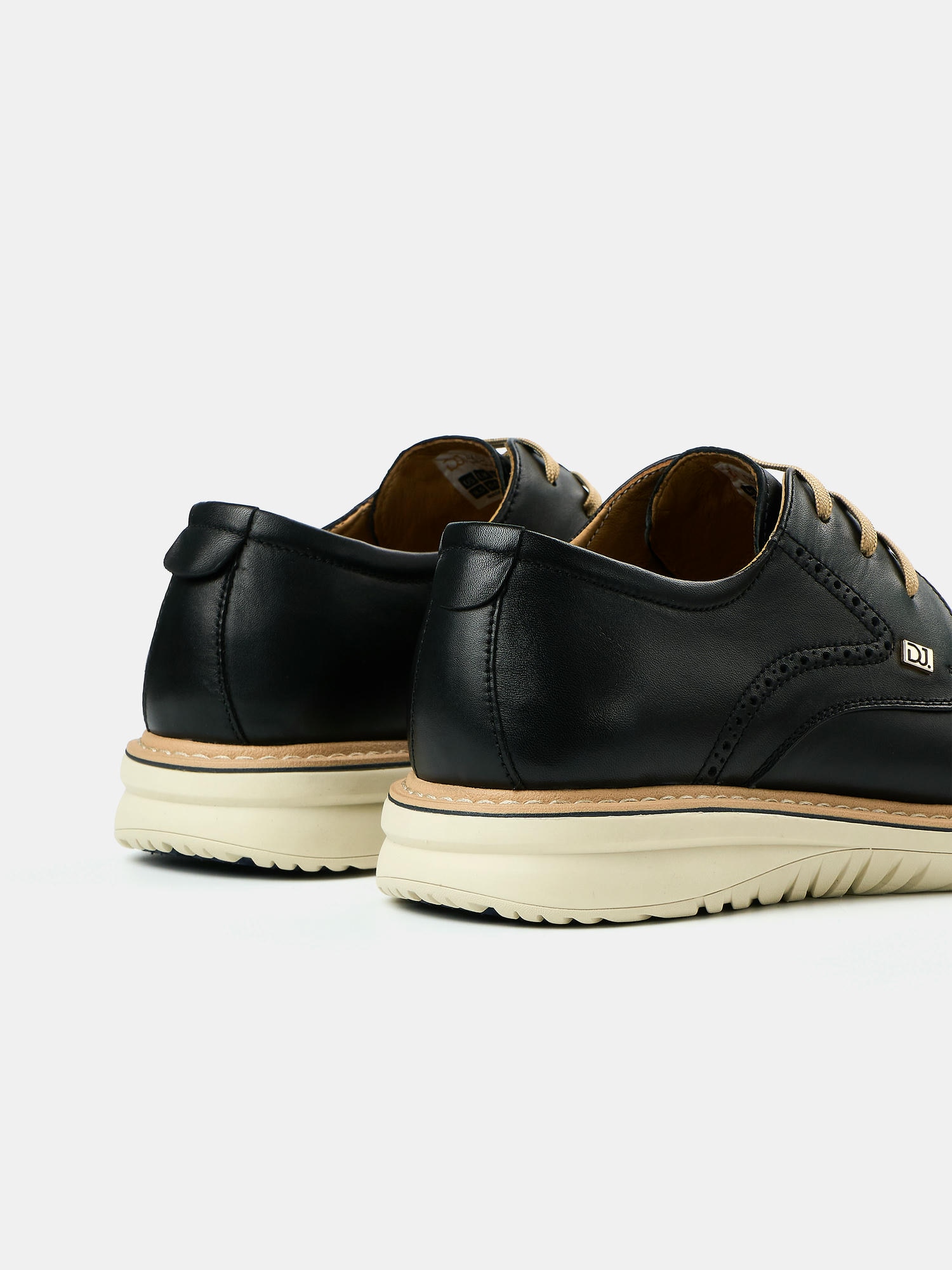 DYNAMIC_SNEAKER_2025_DEN_4